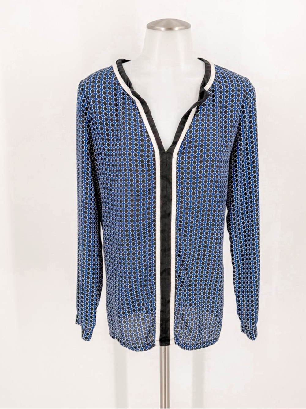 Max Studio Blue Geometric Print Long-Sleeve Blouse with Black & White Trim